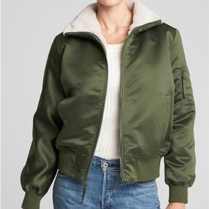 GAP Fur Lined Satin Bomber Jacket XL Green Cream Casual Edgy Streetwear Classic
